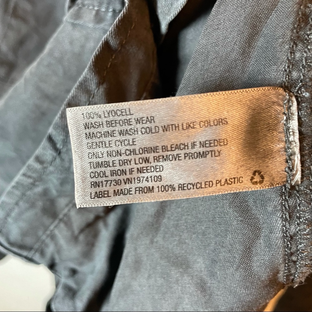 Universal Thread button down shirt - Picture 5 of 7